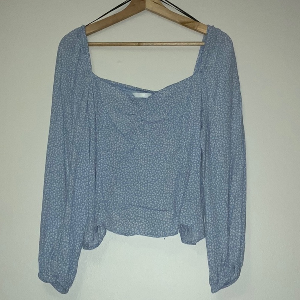 Women's Light Blue Puff Sleeve Floral Top Ruched Back - Picture 3 of 4